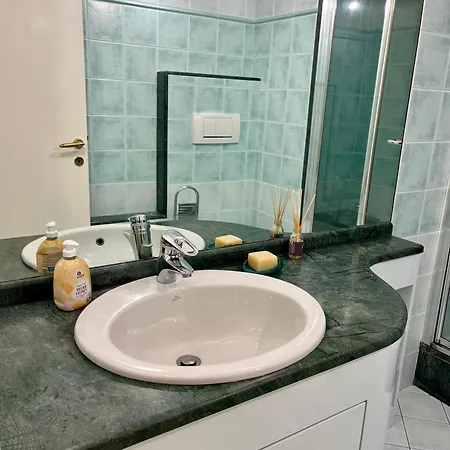 Casa Garibaldi, Centro, Spiagge, Stazione Apartmán Sanremo