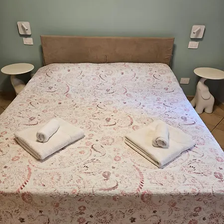 Casa Garibaldi, Centro, Spiagge, Stazione Apartmán *